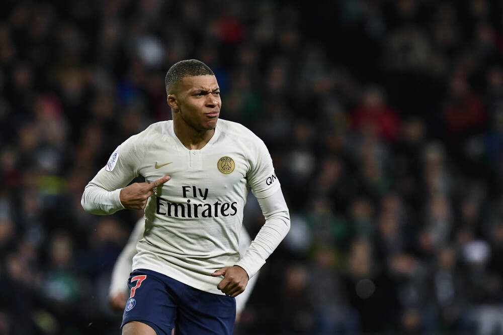 别让“面条厂造飞机”的荒诞剧给低空经济添堵